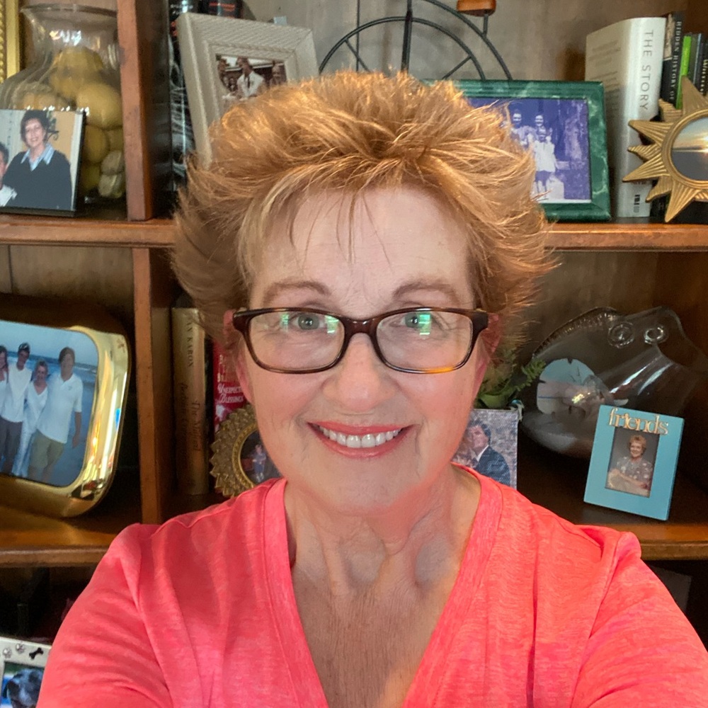 Meet your Posher, Jennifer